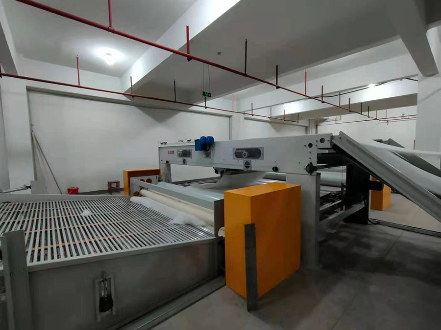 HJPU-1700/2500鋪網(wǎng)機 HJPU-1700/2500鋪網(wǎng)機